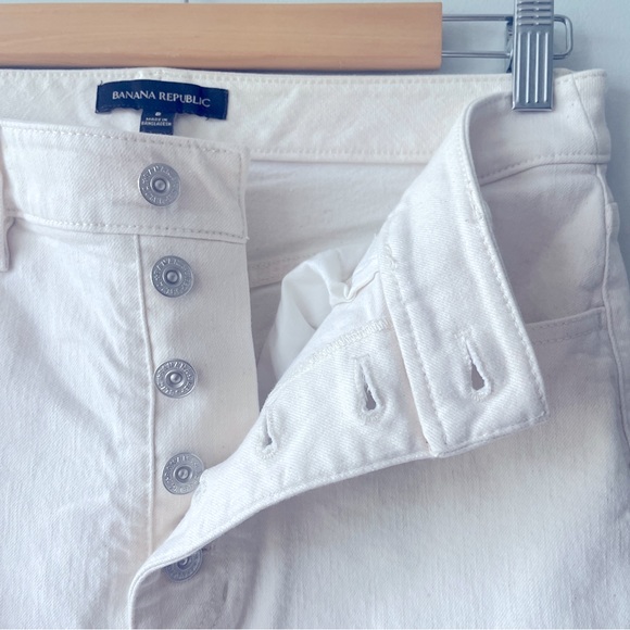 Banana Republic white jean button-fly pencil skirt - Picture 5 of 5